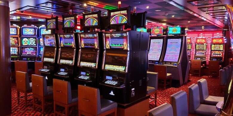 how does online slots work
